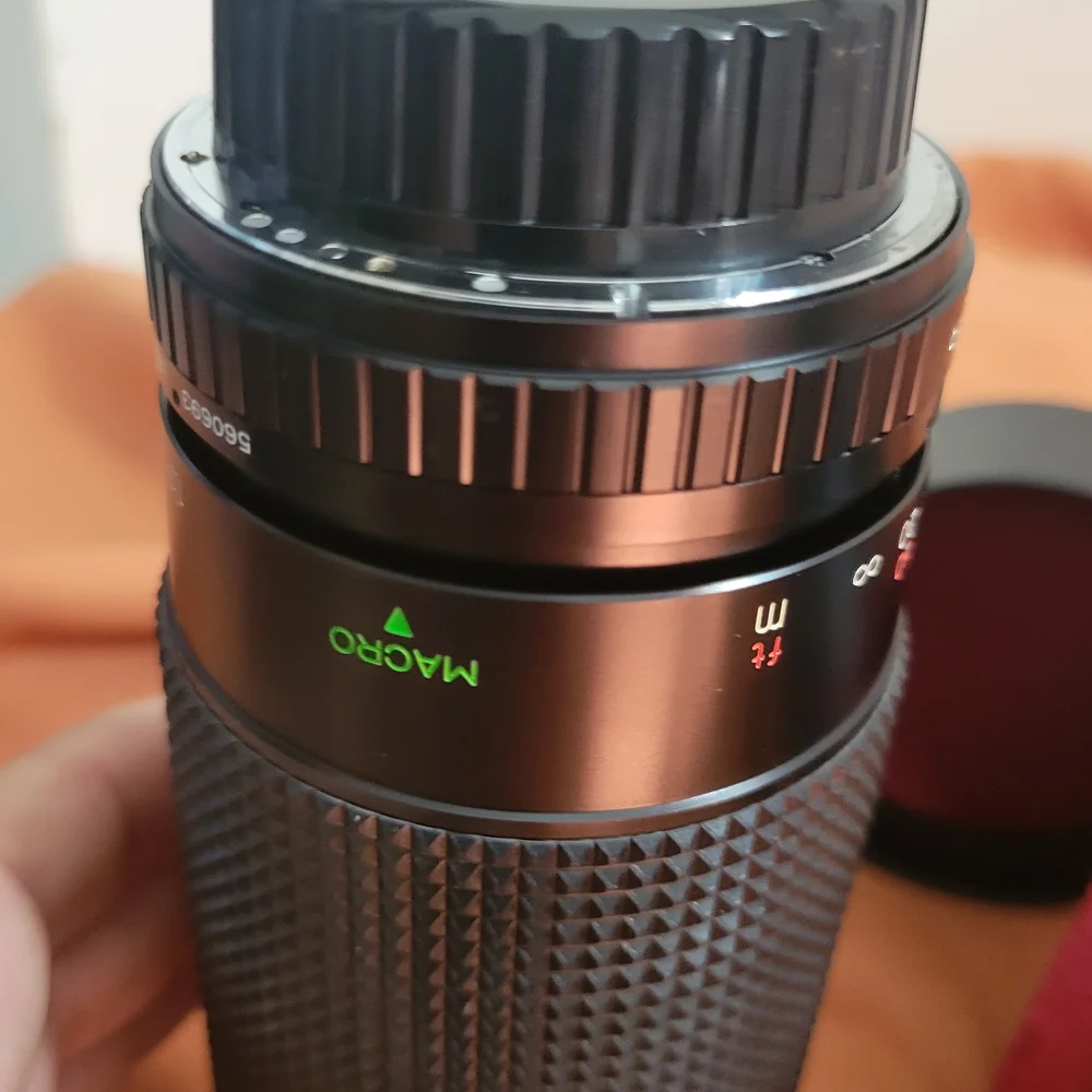 Black Telephoto Zoom Lens for Professional Photography
